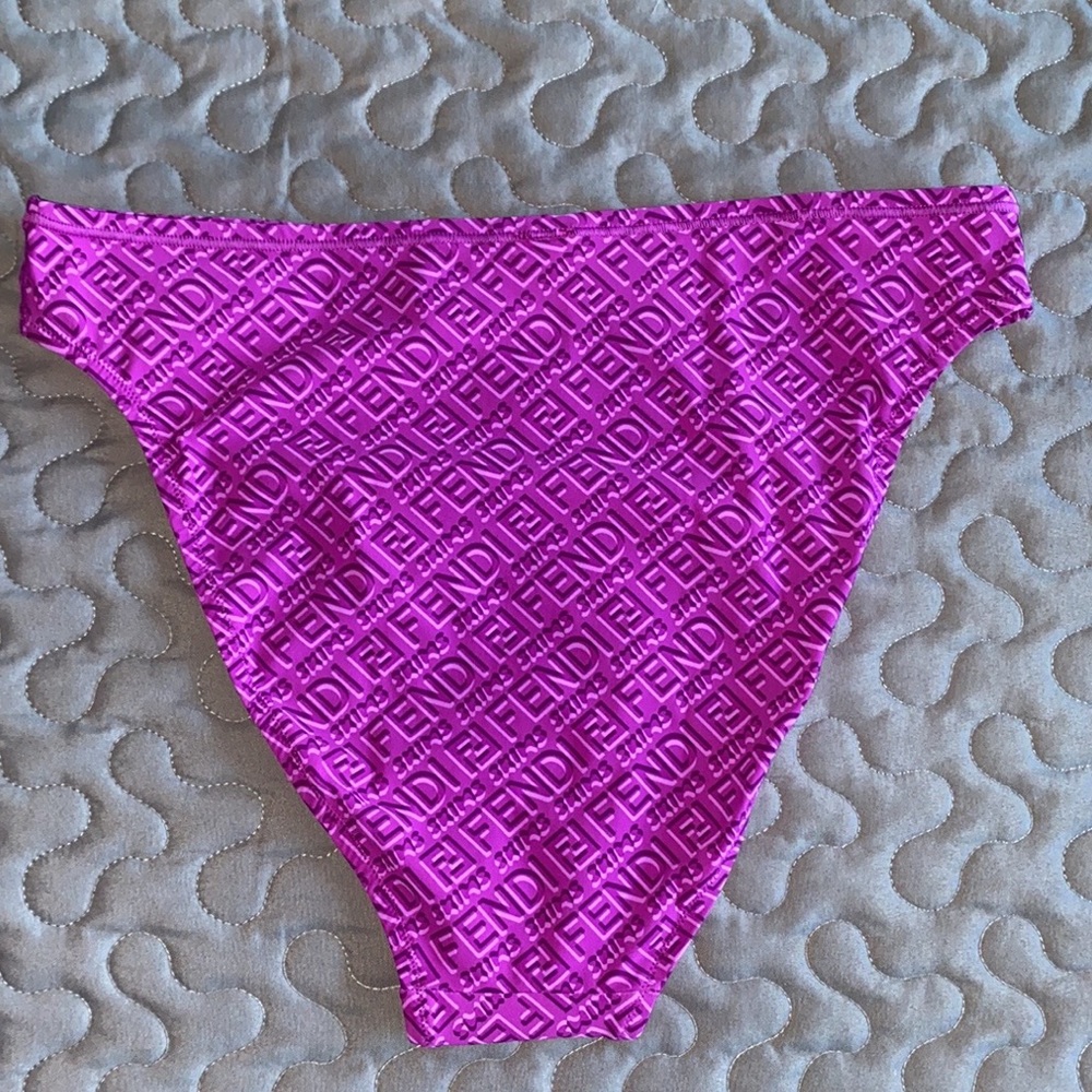 Fendi Purple Intimates Set - Picture 13 of 16